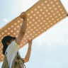 Коврик NATUREHIKE CNK2550WS025 D SERIES 6см с подушкой R4.9 Double самонадувной туристический бежевый 6977465868756